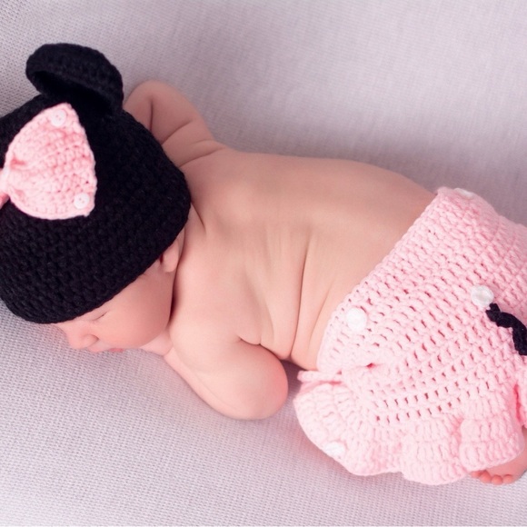 NWOT CUSTOM MADE Disney Minnie Mouse Crochet Baby Infant Newborn Photo Costume - Picture 4 of 4